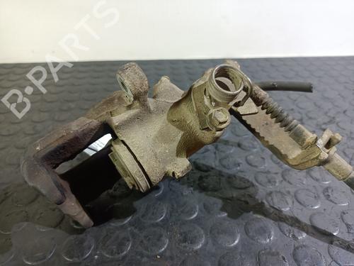 Etrier avant droit NISSAN ALMERA II (N16) 2.2 Di (110 hp) 32348895