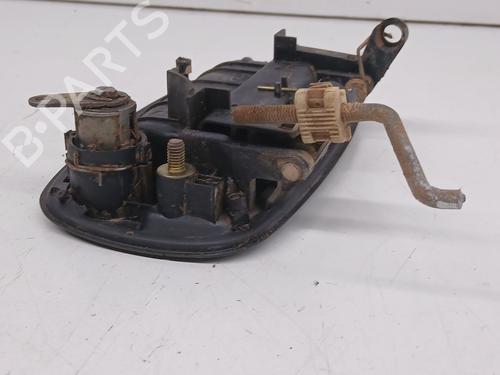 Front right exterior door handle KIA SPORTAGE SUV (K00) 2.0 TD 4WD | BP25136320C129