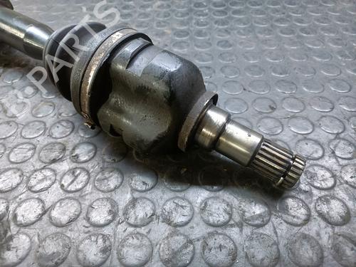 Right front driveshaft TOYOTA AURIS (_E15_) | BP31594503M39