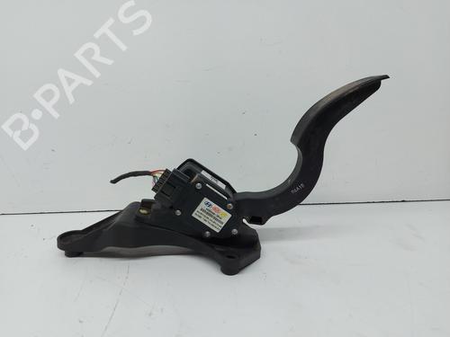 Used Pedal HYUNDAI SANTA FÉ II (CM) 2.2 CRDi GLS (150 hp) 26191709