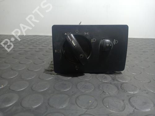 Commande de phare FORD FOCUS II (DA_, HCP, DP) 1.6 (100 hp) 20821812