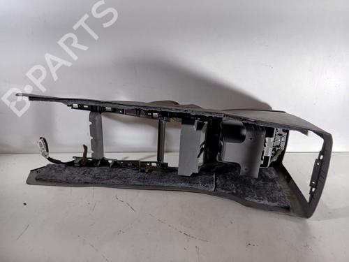 Middle console KIA SORENTO I (JC) 2.5 CRDi 4WD | BP28178993I22 