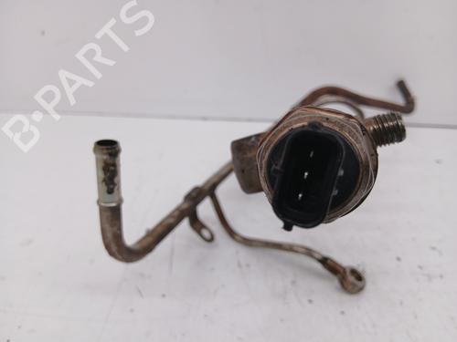 Injection rail MITSUBISHI L200 / TRITON (KA_T, KB_T) 2.5 DI-D 4WD (KB4T) | BP27284927M98 