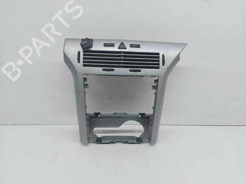 Used Middle console OPEL ASTRA H GTC (A04) 1.9 CDTI (L08) (120 hp) 23445321