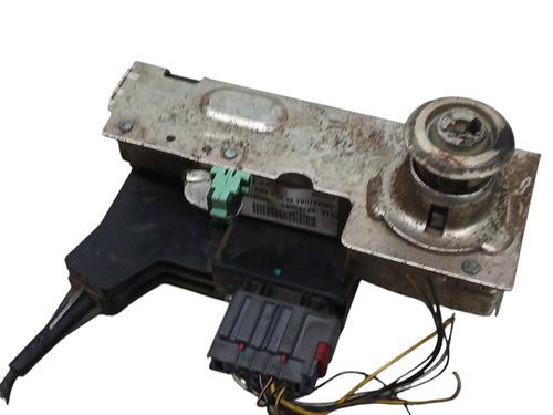 Used Front left lock Front left lock 38001262 38001262
