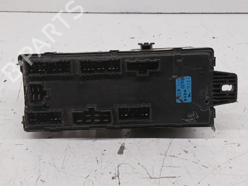 Used Fuse box MITSUBISHI PAJERO II (V3_W, V2_W, V4_W, V5_W) 2.5 TD 4WD (V24W) (99 hp) 27375152
