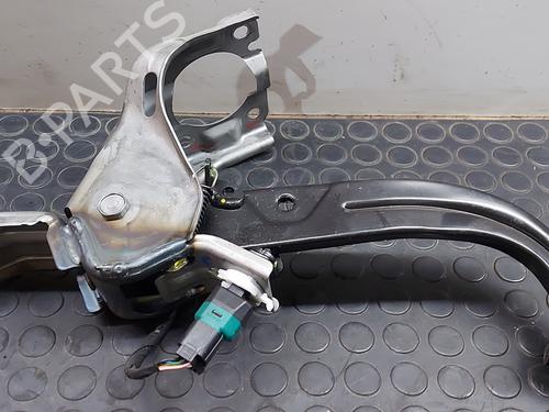 Used Break pedal HYUNDAI TUCSON (TL, TLE) [2015-2023]  20843643
