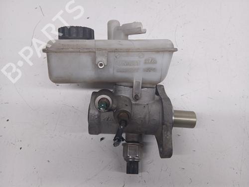Used Brake master cylinder RENAULT LAGUNA II Grandtour (KG0/1_) 1.8 16V (KG0B, KG0M) (120 hp) 27473286