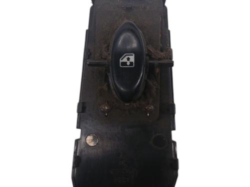 Right front window switch HYUNDAI COUPE I (RD) | BP33694849I26 - Image 2