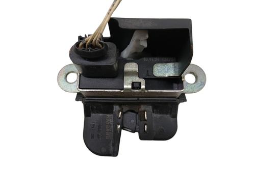 Used Tailgate lock Tailgate lock VW GOLF VII (5G1, BQ1, BE1, BE2) [2012-2021] 33625894 33625894