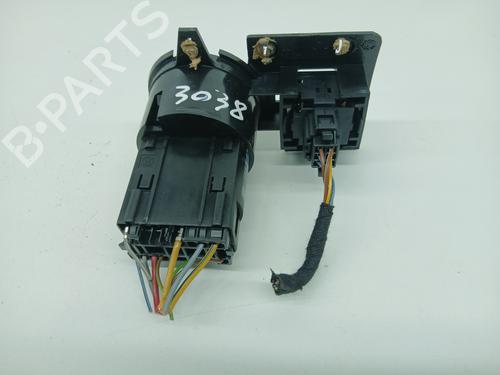 Headlight switch VW PASSAT B5.5 (3B3)  | BP29865711I24