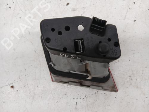 Left tailgate light BMW 3 (E46) 320 d | BP33216012C79  - Image 6