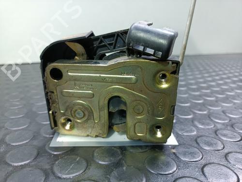Used Front right lock RENAULT MASTER III Van (FV) 2.3 dCi 130 FWD (FV0M, FV0Y, FV0J, FV02, FV03) (130 hp) 20833524