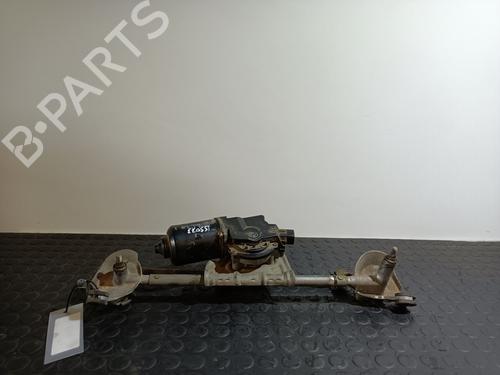Used Front wiper motor TOYOTA YARIS (_P1_) 1.0 (SCP10_, SCP10R) (68 hp) 20825924