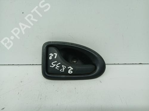 Venstre bagtil invendig håndtag RENAULT MEGANE I (BA0/1_) 1.9 dTi (BA1U) (80 hp) 33113659