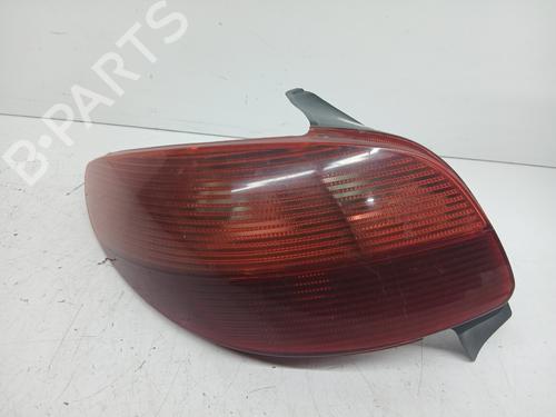 Used Left taillight PEUGEOT 206 Hatchback (2A/C) [1998-2012]  28326358
