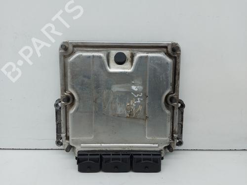 Used Engine control unit (ECU) RENAULT SCÉNIC I MPV (JA0/1_, FA0_) 1.9 dCi RX4 (101 hp) 21604980