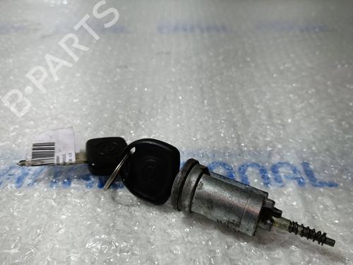 Used Ignition barrel OPEL CORSA B (S93) 1.4 i (F08, F68, M68) (60 hp) 20828417
