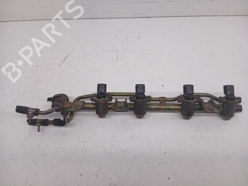 Used Injection rail NISSAN PRIMERA (P11) 1.6 16V (99 hp) 27840085