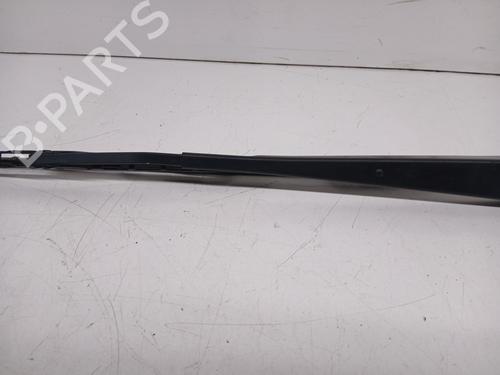 Front windshield wiper arm NISSAN QASHQAI II SUV (J11, J11_)  | BP25607609C143 