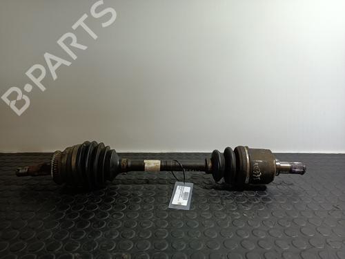 Used Left front driveshaft HYUNDAI ELANTRA III Saloon (XD) 2.0 CRDi (113 hp) 32043018