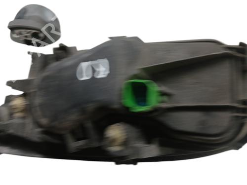 Left headlight FORD MONDEO III (B5Y) 2.0 TDCi | BP32011381C28