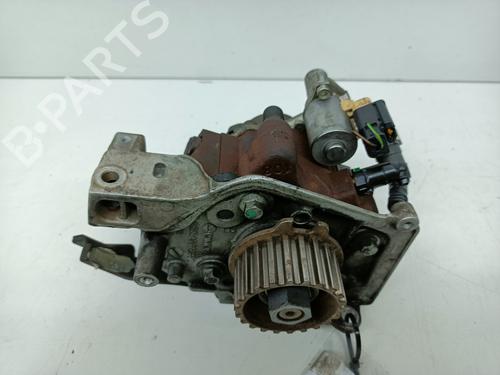Used Injection pump PEUGEOT 308 II (LB_, LP_, LW_, LH_, L3_) [2013-2021]  30590801
