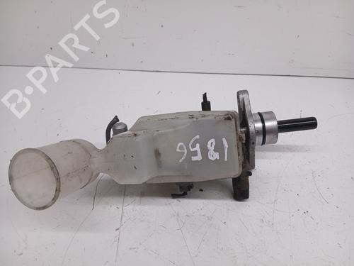 Brake master cylinder TOYOTA RAV 4 II (_A2_) 2.0 D 4WD (CLA20_, CLA21_, CLA20R, CLA21R) | BP28004788M77 