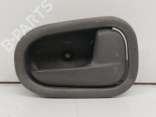 Used Front right interior door handle KIA SPORTAGE SUV (K00) 2.0 TD 4WD (83 hp) 25136333