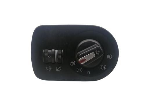 Headlight switch SEAT LEON (1P1) 1.6 TDI | BP33625956I24 - Image 3