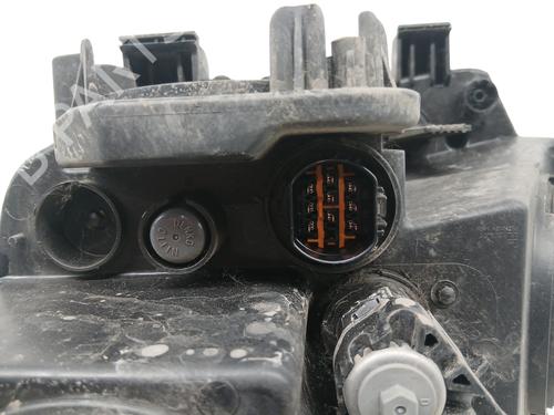 Right headlight KIA CARENS IV 1.7 CRDi | BP36775212C29 - Image 5
