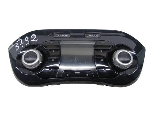 climate-control-nissan-juke-f15-2010-2011-2012-2013-2014-2015-2016-2017-2018-2019-40606877 main image