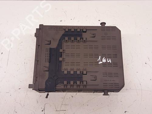 Fuse box PEUGEOT 607 (9D, 9U) 2.2 HDi | BP27238468E1 