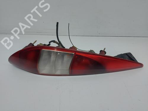 Used Right taillight FORD MONDEO III (B5Y) 2.0 16V TDDi / TDCi (115 hp) 22648425