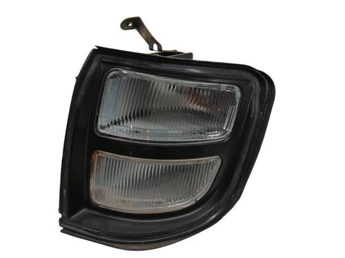 Used Left front indicator Left front indicator MITSUBISHI PAJERO II (V3_W, V2_W, V4_W, V5_W) 2.8 TD (V46W, V26W) (125 hp) 32679919 32679919