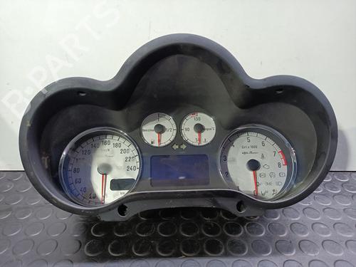 Used Instrument cluster ALFA ROMEO 147 (937_) 1.6 16V T.SPARK ECO (937.AXA1A, 937.BXA1A) (105 hp) 20840612