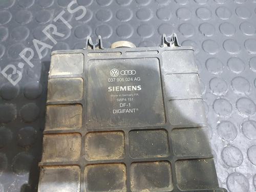 Engine control unit (ECU) VW GOLF III (1H1)  | BP20836732M57 