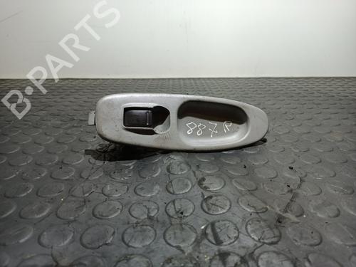 Used Right front window switch NISSAN ALMERA TINO (V10) 1.8 (114 hp) 20814431