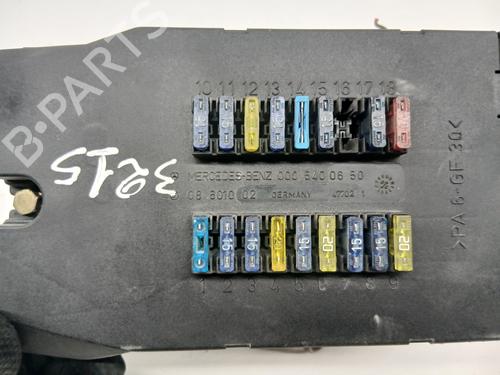 Fuse box MERCEDES-BENZ VITO Van (W638) 108 D 2.3 (638.064, 638.068) | BP29831090E1