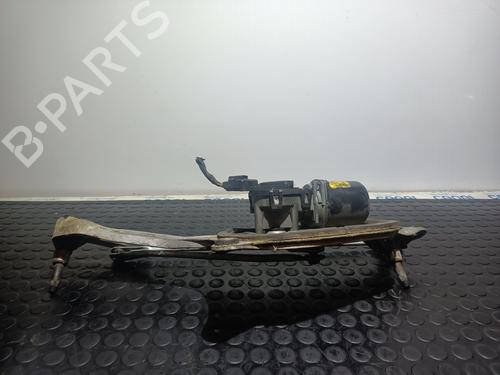 Used Front wiper motor RENAULT LAGUNA II (BG0/1_) 1.6 16V (BG0A, BG0L) (107 hp) 20827978