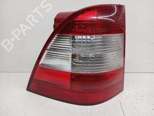 Used Left taillight Left taillight MERCEDES-BENZ M-CLASS (W163) [1998-2005] 33216020 33216020