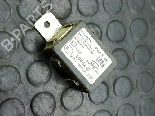 Used Control unit HYUNDAI TERRACAN (HP) 2.9 CRDi 4WD (150 hp) 20818678