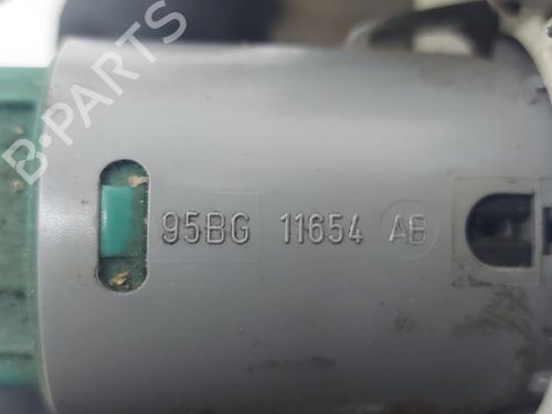 Headlight switch FORD MONDEO II (BAP) 1.8 TD | BP23843899I24 