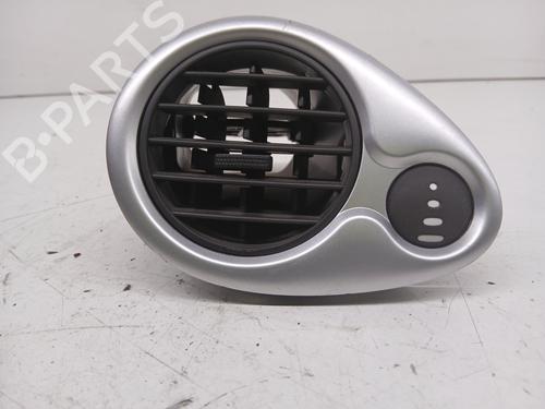 Used Air vent RENAULT CLIO III (BR0/1, CR0/1) [2005-2014]  26332442