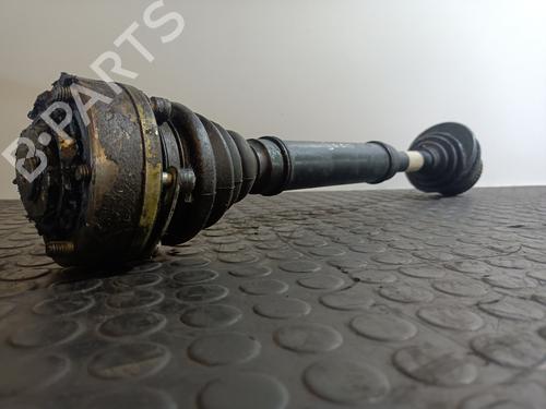 left-front-driveshaft-audi-a4-b5-8d2-1994-1995-1996-1997-1998-1999-2000-2001-32455074 main image