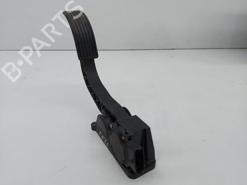 Pedal MAHINDRA GOA [2010-2025]  22769342