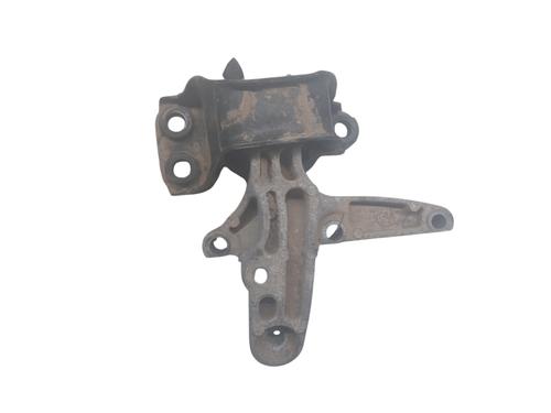 Used Engine mount Engine mount NISSAN JUKE (F15) [2010-2019] 33243564 33243564