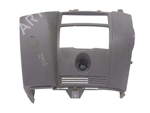 Mittelkonsole MERCEDES-BENZ SPRINTER 3,5-t Van (B906) 311 CDI (906.631, 906.633, 906.635, 906.637) (109 hp) 31671663