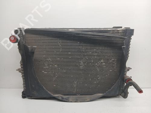 Køler LAND ROVER DISCOVERY II (L318) 2.5 Td5 4x4 (139 hp) 27435501
