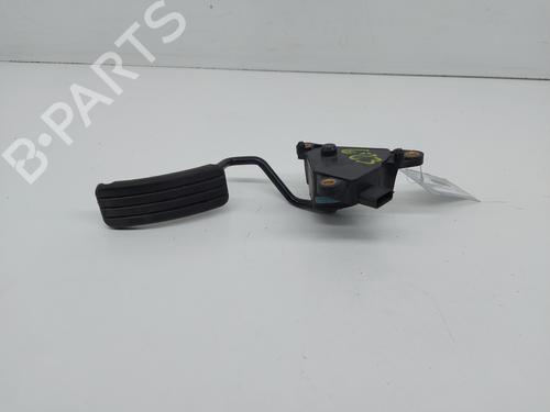 Used Pedal RENAULT CLIO III (BR0/1, CR0/1) 1.5 dCi (BR17, CR17) (86 hp) 20828459